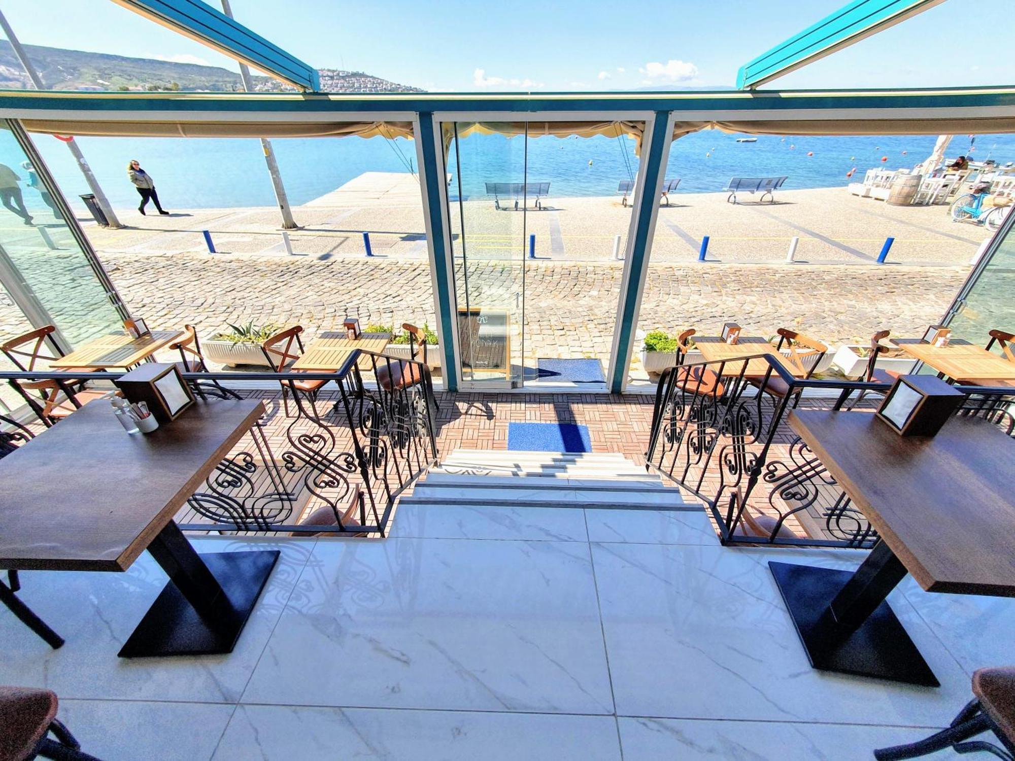 Midilli Konak Foça Exterior foto