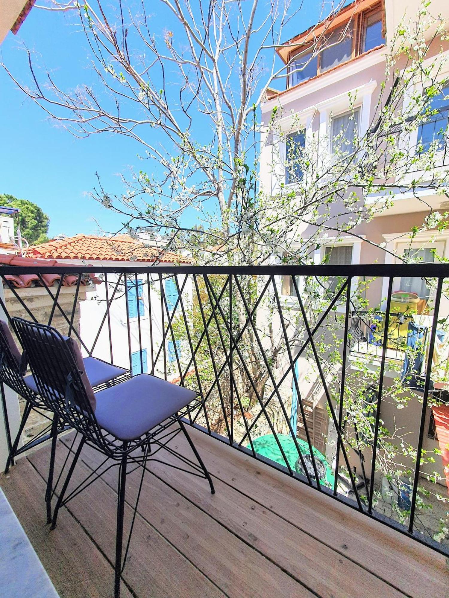 Midilli Konak Foça Exterior foto